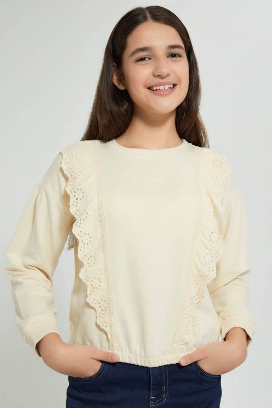 سويتشيرت أصفر فاتح بتفاصيل مكشكشة
