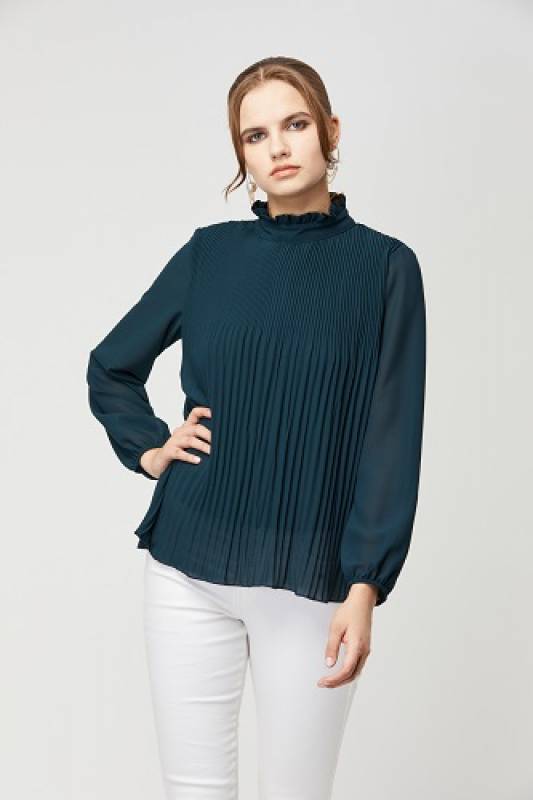بلوزه بكسرات وأكمام طويلة بسوار - AW30B