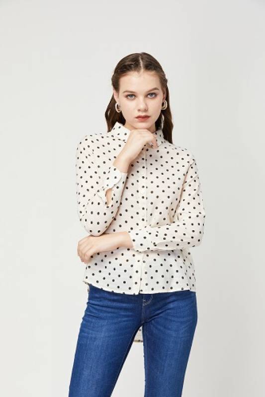 بلوزة أبيض منقطة - AW29B