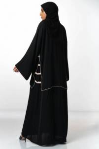 عباية بلاك بيري اسود و بيج