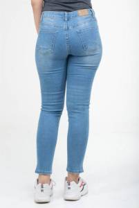بناطيل طويلة