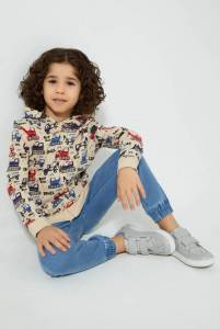 سويتشيرت بيج مع سحاب وغطاء رأس برسمة سيارات